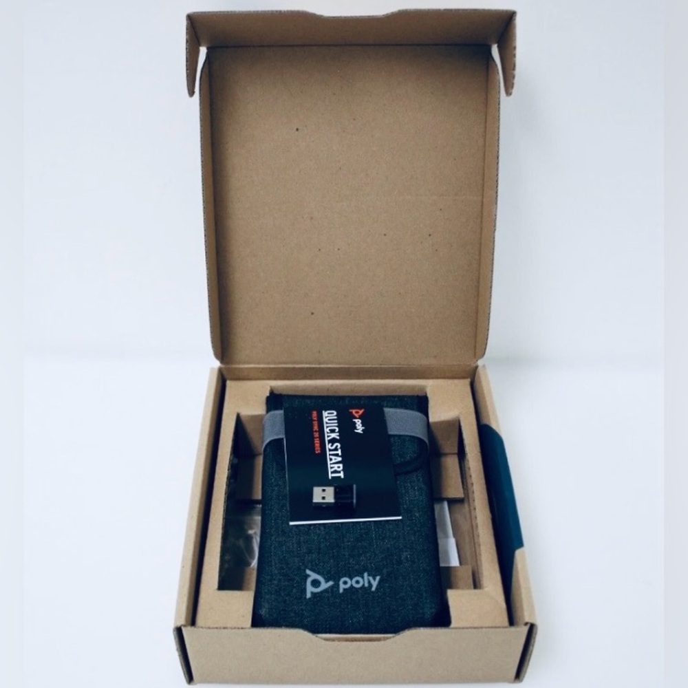 Poly sync 20 Bluetooth speakerphone New Open the Box